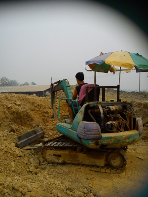 ขายถูกรถแบ็คโฮว KOMATSU PC20