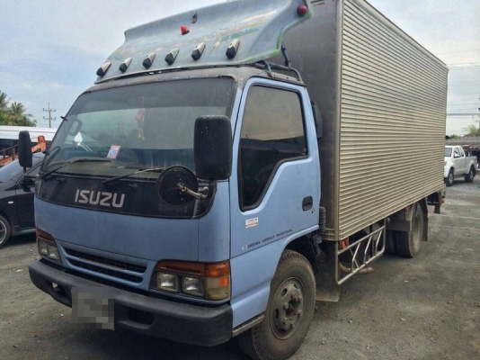 รถอีซูซุ 6 ล้อ ตู้เย็น  NPR 120 แรงม้า. ปี 42  ( ฝาขาว )  สนใจติดต่อ 081 - 6079515