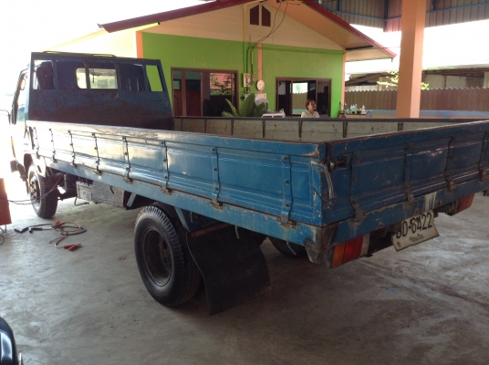 ขาย 6 ล้อ TOYOTA DAINA เครื่อง 115 แรงแน่นไม่หลวม เกียร์สั้น คัสซีสวยตลอดเส้น กระบะปูพื้นเหล็กเรียบร้อย ทะเบียนพร้อมโอน ราคาต่อรองได้