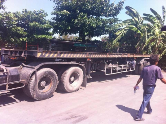 ต้องการขายหาพื้นเลียบยาว12เมตรสภาพพร้อมใช้ยางเต็มราคา175000ราคาเบาๆสนใจติดต่อด่วนมีจำนวน10หาง