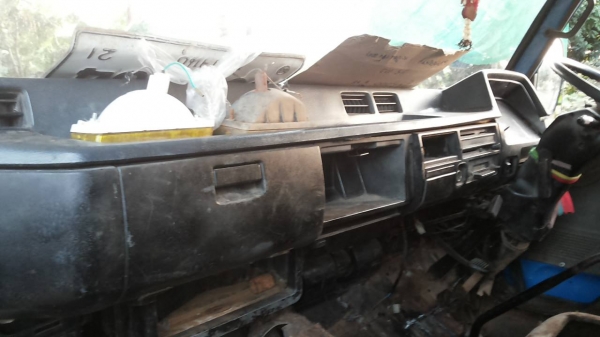 ***ขายแล้วครับขอบคุณ Truck2hand ขาย6ล้อสภาพดีราคาเบาๆ MITSU CANTER FE449TA 115 ห้างแท้ปี38 เครื่องเดิมเกียร์ใหญ่ เกียร์ยาว เครื่อง4D34 115HP เครื่องดีแน่นๆแห้งดีไม่เยิ้ม เกียร์J 6เกียร์เฟืองช้า ช่วงล่างเดิม คัสซีสวยไม่ปะไม่ดาม กระบะพื้นเหล้กตีนเป็ด คอกเหล