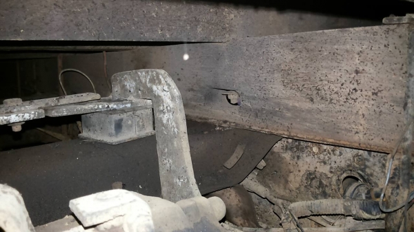 ***ขายแล้วครับขอบคุณ Truck2hand ขาย6ล้อสภาพดีราคาเบาๆ MITSU CANTER FE449TA 115 ห้างแท้ปี38 เครื่องเดิมเกียร์ใหญ่ เกียร์ยาว เครื่อง4D34 115HP เครื่องดีแน่นๆแห้งดีไม่เยิ้ม เกียร์J 6เกียร์เฟืองช้า ช่วงล่างเดิม คัสซีสวยไม่ปะไม่ดาม กระบะพื้นเหล้กตีนเป็ด คอกเหล