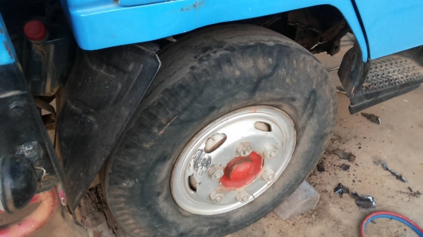 ***ขายแล้วครับขอบคุณ Truck2hand ขาย6ล้อสภาพดีราคาเบาๆ MITSU CANTER FE449TA 115 ห้างแท้ปี38 เครื่องเดิมเกียร์ใหญ่ เกียร์ยาว เครื่อง4D34 115HP เครื่องดีแน่นๆแห้งดีไม่เยิ้ม เกียร์J 6เกียร์เฟืองช้า ช่วงล่างเดิม คัสซีสวยไม่ปะไม่ดาม กระบะพื้นเหล้กตีนเป็ด คอกเหล