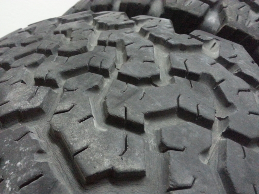 ขายยางBFall 265/70/16 9500