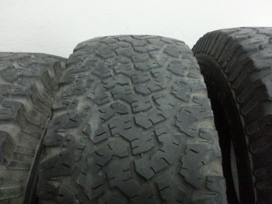 ขายยางBFall 265/70/16 9500