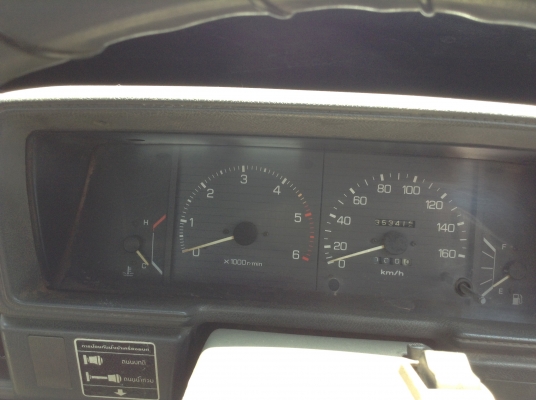 ขาย TOYOTA HERO 2.45D จดทะเบียนปี 33 มีวัดรอบ 2 ไมล์ คัสซีสวย เครื่องแน่น มีคอมแอร์ ล้อแม็กยางเต็ม ลอนกระบะยังสวยอยู่ มีคอกเหล็กให้ด้วย ทะบียนพร้อมโอนครับ ราคาคุยกันได้