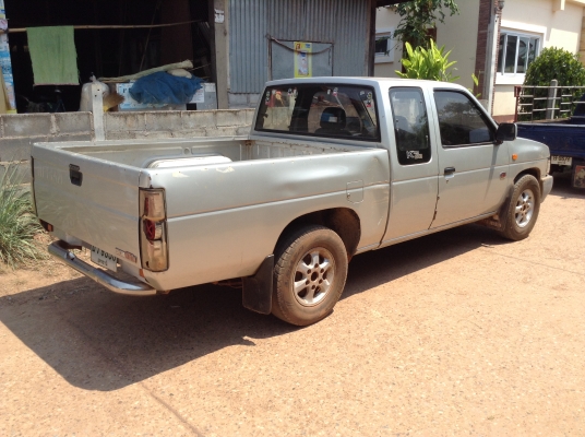 ขาย NISSAN BIG M CAB ปี 39 จอโค้ง ฝาแดง ไม่พาวเวอร์ เครื่องแห้ง คัสซีสวย แอร์เย็น ยางเต็ม ทะเบียนเต็มพร้อมโอน