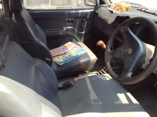 ขาย NISSAN BIG M CAB ปี 39 จอโค้ง ฝาแดง ไม่พาวเวอร์ เครื่องแห้ง คัสซีสวย แอร์เย็น ยางเต็ม ทะเบียนเต็มพร้อมโอน