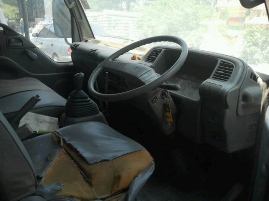 หกล้อดั้ม  135  แรง