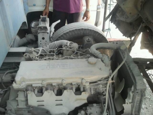 หกล้อดั้ม  135  แรง