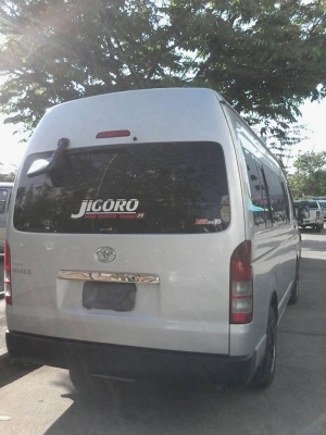 ขายตู้ hiace commuter D4D ปี 2007 รถบ้านสวยๆ 740,000