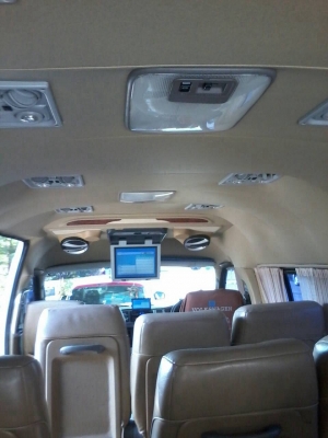 ขายตู้ hiace commuter D4D ปี 2007 รถบ้านสวยๆ 740,000