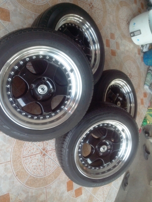 ขายs1ขอบ15/4/100พร้อมยางdunlop185/55/15สวยๆแม็กเดิมๆ
