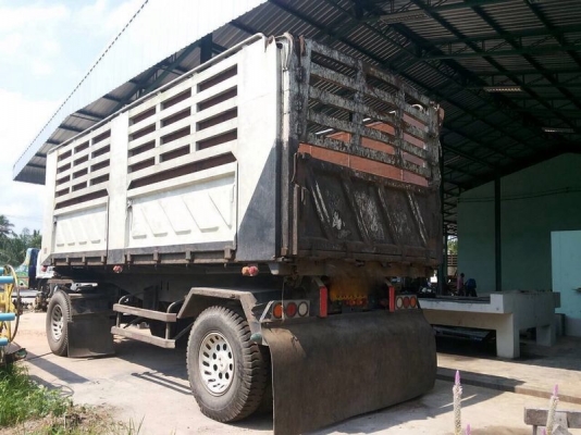 รถนิตสัน 10 ล้อดั้ม 250 แรงม้า. ปี 50  ( ขายแม่ , ลูก )  สนใจติดต่อ 081 - 6079515