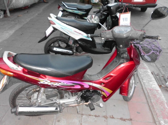 ขาย ซูซูกิ เบส สีแดง สภาพเดิมๆ