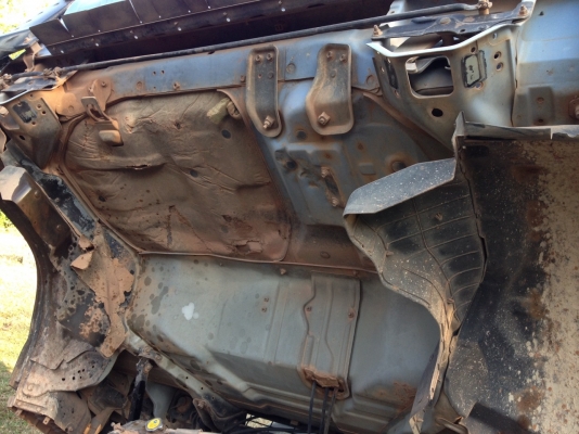 ISUZU NPR   ขายดาวน์ 250,000 บาทค่ะ