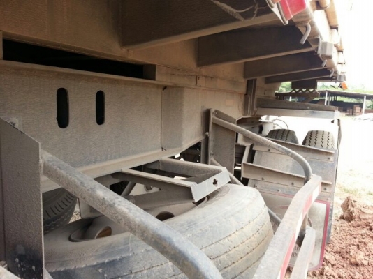 รถฮีโน่ 10 ล้อดั้ม 380 แรงม้า ปี 55  ( ขายแม่ลูก )  ( รถวิ่ง 9x,xxx กม. )  สนใจติดต่อ 081 - 6079515