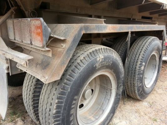 รถฮีโน่ 10 ล้อดั้ม 380 แรงม้า ปี 55  ( ขายแม่ลูก )  ( รถวิ่ง 9x,xxx กม. )  สนใจติดต่อ 081 - 6079515