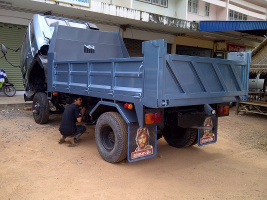 ขายหกล้อดัม เครื่อง wo6e  ขายไปอุบล