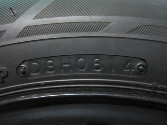 ขายล้อกะทะ New Yaris พร้อมยางป้ายแดงปี 14 ขอบ 14 สภาพใหม่มากๆ