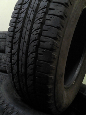 205/70R15  BF G00DBRICH Long trail T/A  tour มี 2 เส้น  Tel.081-427-3941
