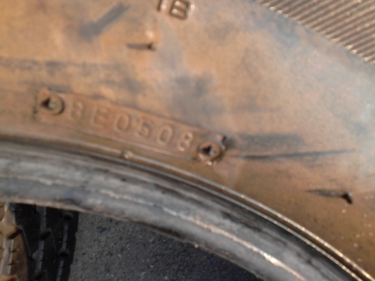 195R14   มี 3 เส้น   โทร.081-427-3941