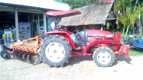 ยันมาร์45แรง อุปกรณ์มีดันหน้า(ถ้าเอาผาน5กระทู้เพิ่มสามหมื่น) สภาพเหมือนในรูปราคาไม่แพง **มีวีดีโอ**โทร 081-0745778 ลุงโหนกรับสายจ้า