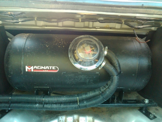 ฮอนด้าซิตี้ท้ายซีปี2001เกียร์ออโต้กระจกไฟฟ้าติดแก๊สหัวฉีดประหยัดมากๆล้อแมกรถสวยบางๆทั้งคันสอาดมากขี่นิ่ม ช่วงล่างเยี่ยมไม่ต้องซ่อมพร้อมใช้ จัดไฟแนนได้แสนห้า ขายสด 100000บาท 0857335697 เอ็ม