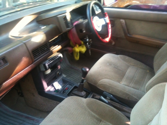 มาสด้า 626 สีแดง พร้อมขับ พร้อมโอน ขาย 16,000 บาท