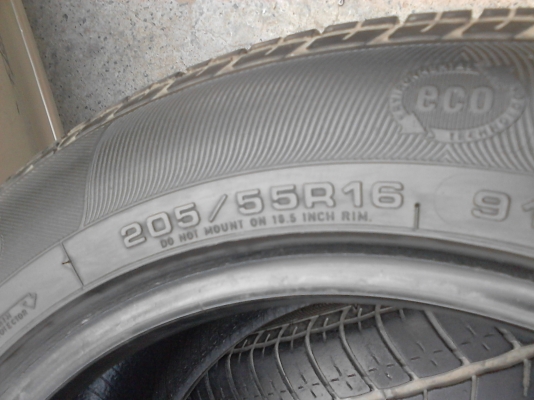 205/55R16 GOODYEAR EAGLE NCT5 มีชุด 4 เส้น โทร.081-427-3941 205/55R16 GOODYEAR EAGLE NCT5 มีชุด 4 เส้น โทร.081-427-3941