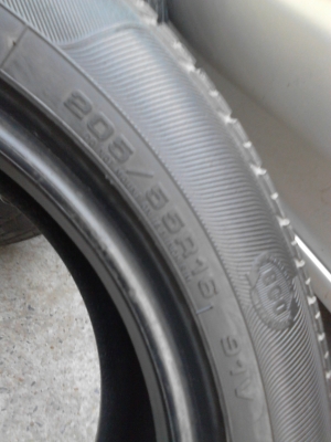 205/55R16 GOODYEAR EAGLE NCT5 มีชุด 4 เส้น โทร.081-427-3941 205/55R16 GOODYEAR EAGLE NCT5 มีชุด 4 เส้น โทร.081-427-3941