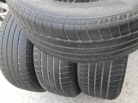 205/55R16 GOODYEAR EAGLE NCT5 มีชุด 4 เส้น โทร.081-427-3941 205/55R16 GOODYEAR EAGLE NCT5 มีชุด 4 เส้น โทร.081-427-3941