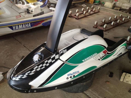 เรือยืน sxr 1100