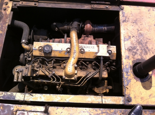 ขายรถแมคโค KOMATSU PC200-5 ไฟฟ้าครบ คอนโทรลสั้น