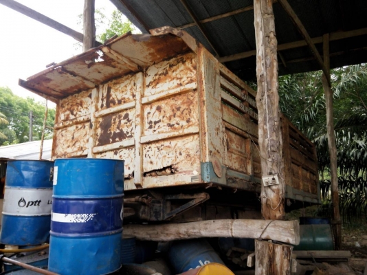 ขายกระบะดั้มสามมิตรยาว5.80ม.ยกลงจากHINO F18 มีอุปกรณ์ครบ..