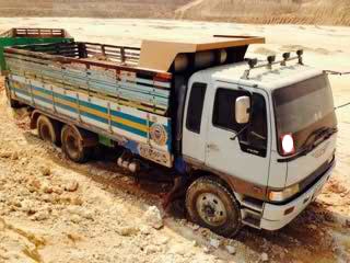 Hino FM3M เครื่องเดิม เกียร์เดิม แก๊ส 6 ถัง ดั้มแม่ลูก