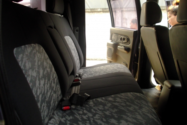 มิตซูบิชิ ปี43 4ประตู