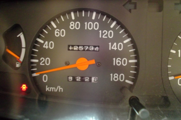 มิตซูบิชิ ปี43 4ประตู