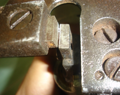 ขายกรรไกรตัดเหล็กแผ่น hitachi ตัวมิเนียม ตัดเหล็กหนาได้ 2mm