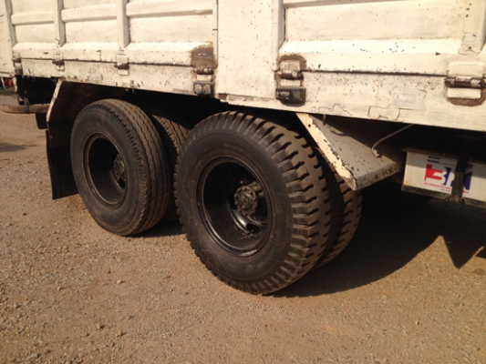 ฝากขาย HINO F18 เพลาเดียวไม่ดัมพ์ กระบะเหล็กคอกสูง