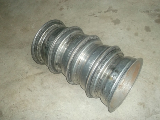 ขายเเม็กกล้วยขอบ 14 กว้าง6นิ้วครับ 4รู114 ครับ formula ขายเเม็กกล้วยขอบ 14 กว้าง6นิ้วครับ 4รู114 ครับ formula