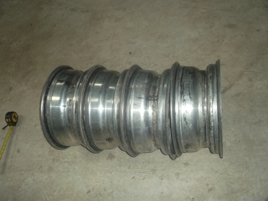 ขายเเม็กกล้วยขอบ 14 กว้าง6นิ้วครับ 4รู114 ครับ formula