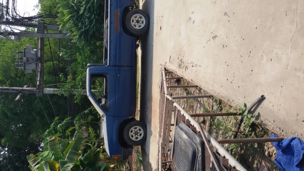 ขายนิสสันBig M ไม่มีเครื่อง แต่มีเล่ม