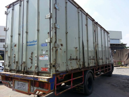 ขายตู้แห้ง 10 บาน ไม่มีเสากลาง