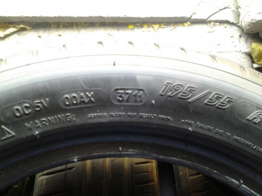 ขายยาง MICHELIN PILOT SPORT3 195-55-15 ปลายปี11 ดอกเต็ม ไม่บวม ไม่กินข้าง พร้อมใส่ถ่วง ชุดละ 3,400 บาท