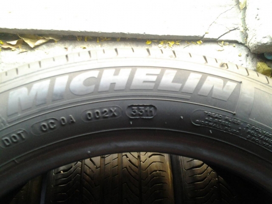 ขายยาง MICHELIN ENERGY MXV8 225-50-17 ปี11 ดอกเต็ม90\% เนื้อนิ่ม ไม่บวม ไม่กินข้าง พร้อมใส่ถ่วง ชุดละ 6,900 บาท