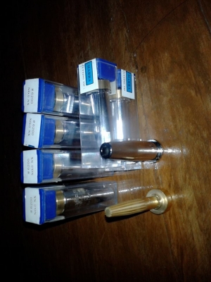 ขายนมหนู LPG HARRA   ตัวล่ะ 100 บาท