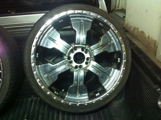 แม็กนอก ขอบ 20