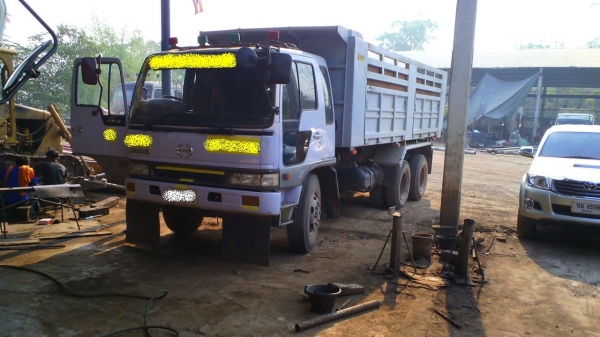 สิบล้อ FM 1J 210 แรงม้า เครื่องดี คัสซีสวย รถปี 41 ชอบราคาเท่าไรต่อรองกันได้ครับ