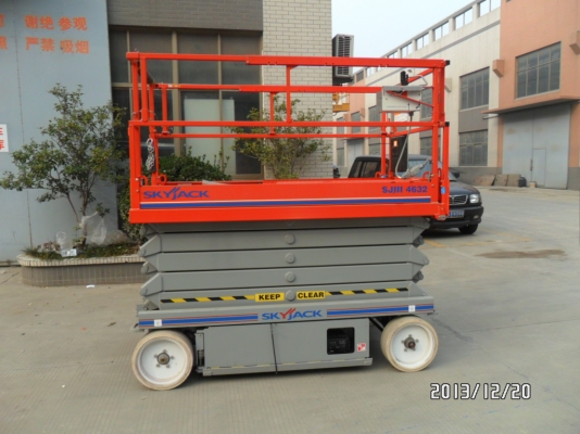 บริการให้เช่าและขายสดและผ่อน รถกระเช้า จาก USA